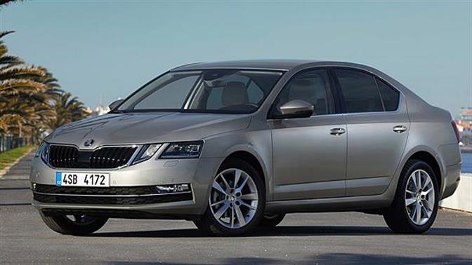 Ανανεωμένη Skoda Octavia: δυναμική εμφάνιση