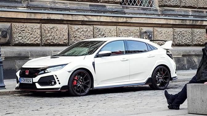 Νέο Honda Civic Type R: Ατελείωτα γκάζια