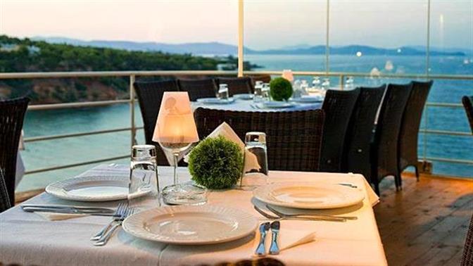 Τα πιο cozy εστιατόρια με θέα θάλασσα
