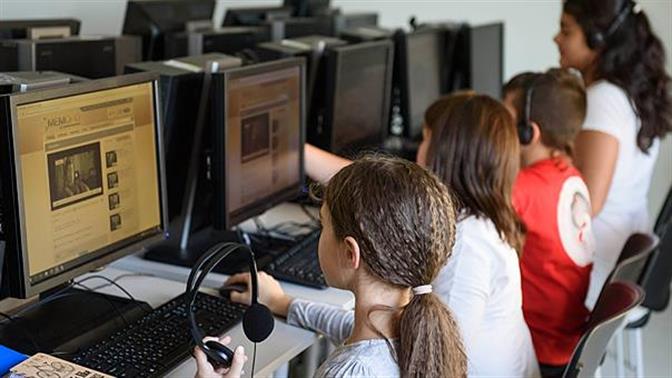 Act4greece: Το «ΕΠΙ-ΚΕΝΤΡΟ» δίπλα στους συμπολίτες μας. 