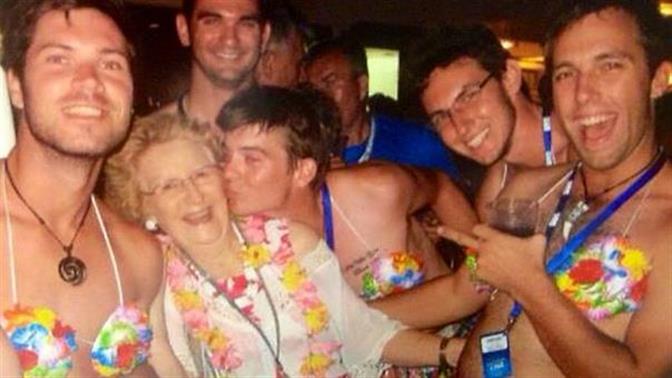 12 γιαγιάδες που κάνουν τη ζωή λίγο πιο ενδιαφέρουσα