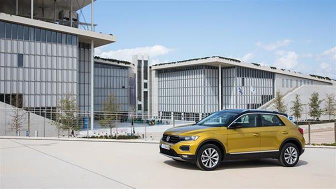 Η αρχιτεκτονική ταιριάζει στο νέο VW T-Roc