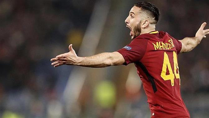 Αποθέωση για τον Μανωλά και το γκολ του!