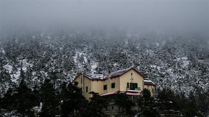 Έρχονται χιόνια και στην Πάρνηθα