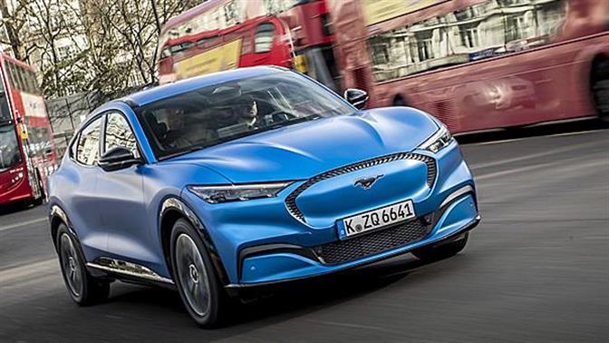 Η Ford αναστέλλει την παραγωγή στην Ευρώπη