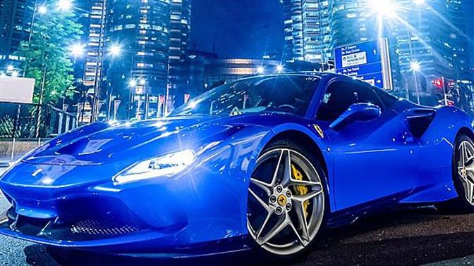 Πάει και το Σαλόνι στο Παρίσι