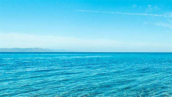 «Αν δεν έχουμε 2ο κύμα, τον Ιούλιο θα είμαστε στις παραλίες»