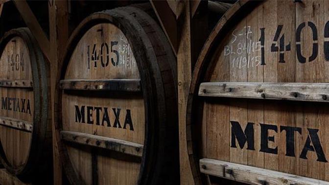 Το Metaxa υποστηρίζει τα νοσοκομεία αναφοράς για τον COVID-19