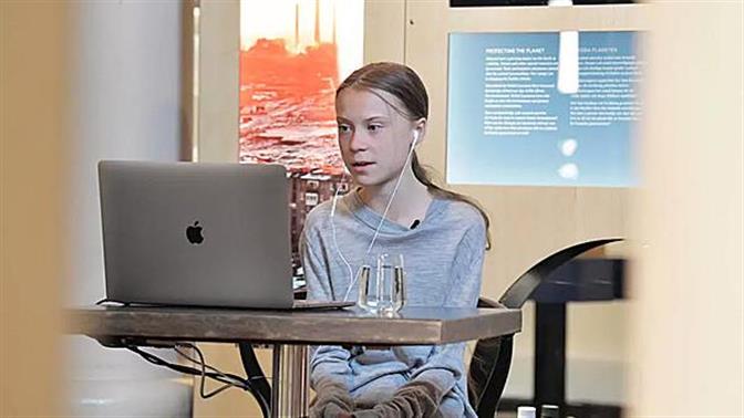 Η Γκρέτα Τούνμπεργκ έδωσε 100.000 δολάρια για τον κορωνοϊό