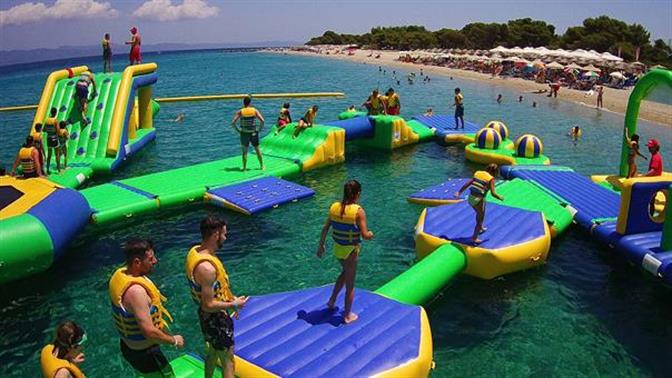 Τέλεια water parks σε Αθήνα και Θεσσαλονίκη