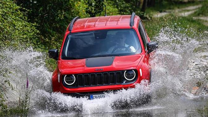 Renegade 4xe και Compass 4xe: Δύο 