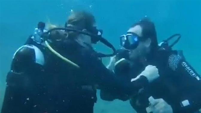 Η πρόταση γάμου της χρονιάς έγινε στο βυθό της Αλοννήσου!