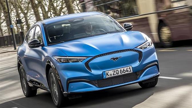 Μην παίζετε με τον πόνο μας