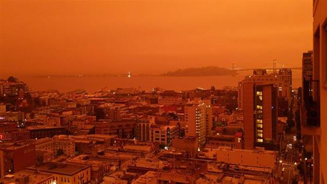 Πορτοκαλί έγινε ο ουρανός στο Σαν Φρανσίσκο