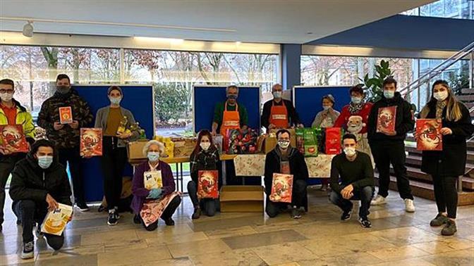 Οι εκπαιδευόμενοι στη Ford συνέλεξαν τρόφιμα για τα Χριστούγεννα