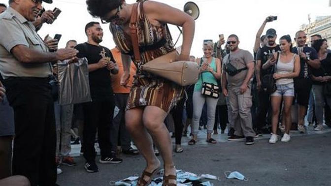 10 φορές που γελάσαμε μέσα στην πανδημία