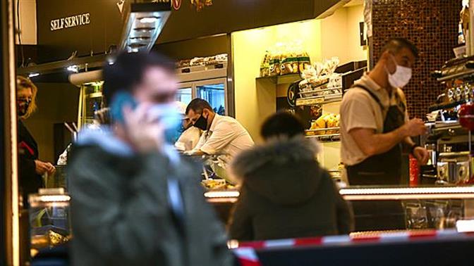 Αλλάζει από σήμερα το take away - Τέλος η παραμονή στα καταστήματα