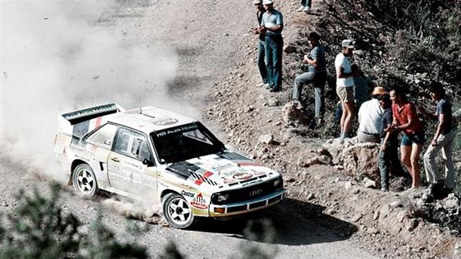 Ο Χάνου Μίκολα Οδηγεί στις διαδρομές του παραδείσου