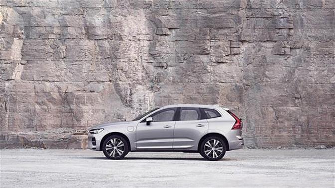 Το best seller Volvo XC60 τώρα πιο έξυπνο από ποτέ