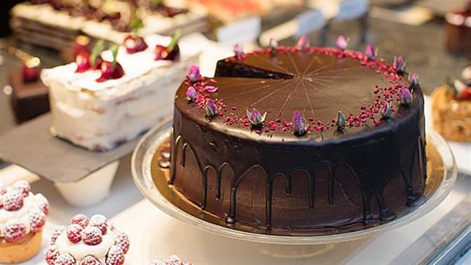 Λαχταριστά cake shops για να παραγγείλεις