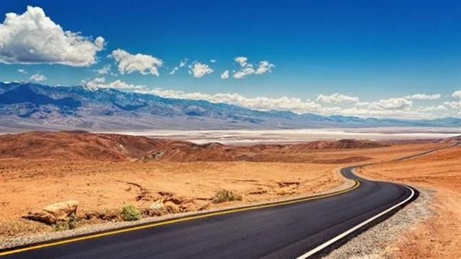 56,6 βαθμούς έφτασε η θερμοκρασία στην Κοιλάδα του Θανάτου