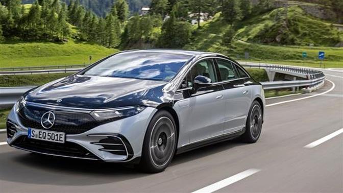 Δέκα πράγματα που κάνουν μοναδική τη νέα Mercedes-Benz EQS