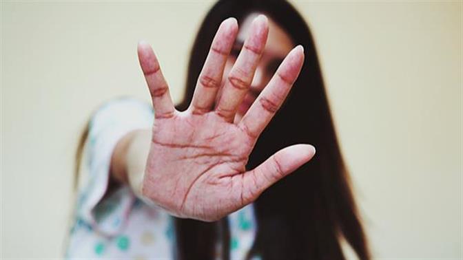 Από τους 4500 βιαστές κάθε χρόνο, καταδικάζονται μόνο οι 20