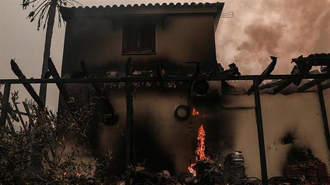 Πυρκαγιές: Σε 1.794 αυτοψίες, 346 σπίτια βγήκαν επικίνδυνα για χρήση