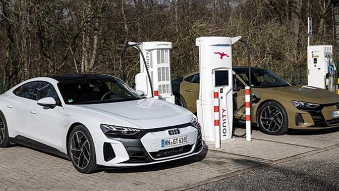 Δοκίμασαν τα ηλεκτρικά αυτοκίνητα και απαρνήθηκαν τα συμβατικά