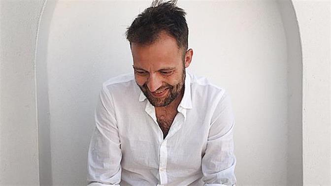 Συγκινεί ο Αύγουστος Κορτώ σε ανάρτηση για το Αλτσχάιμερ