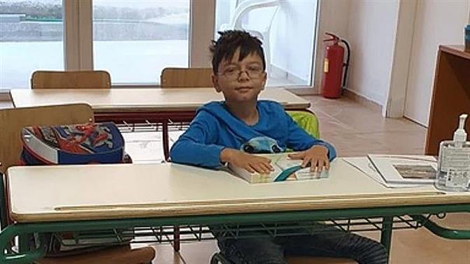 Ο 9χρονος Τάσος θα παρελάσει μόνος του