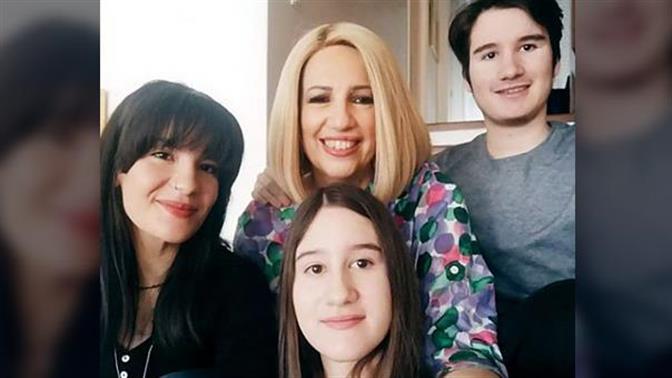 «Αντίο μαμά. Είσαι μαχήτρια. Σ' αγαπάμε πολύ και πάντα»