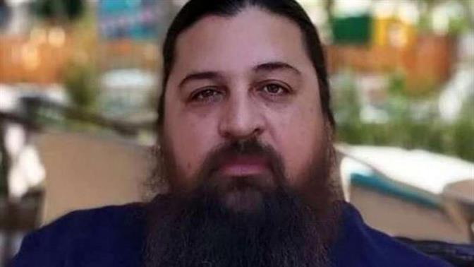 Ιερέας στη Θεσσαλονίκη: 