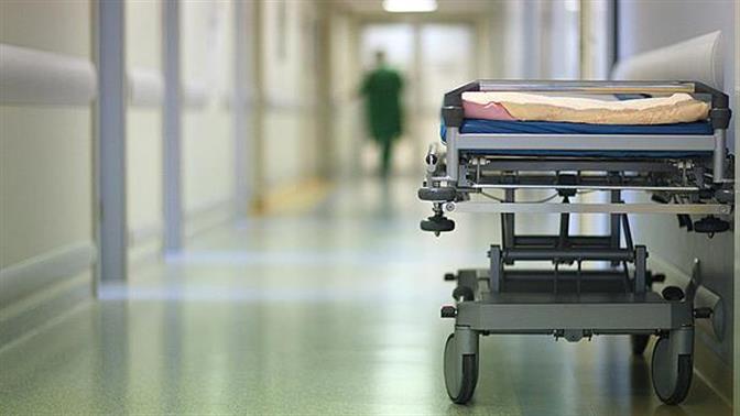 Eργαζόμενη σε νοσοκομείο της Πάτρας έχει να πάει 4 χρόνια στη δουλειά της