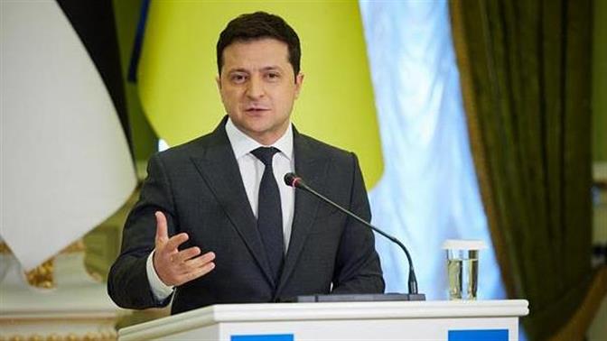 Ζελένσκι: Δίνουμε όπλα σε όσους θέλουν να πολεμήσουν κατά της Ρωσίας