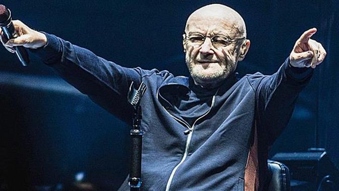 Φιλ Κόλινς: Τραγούδησε καθιστός και αποχαιρέτησε για πάντα το κοινό