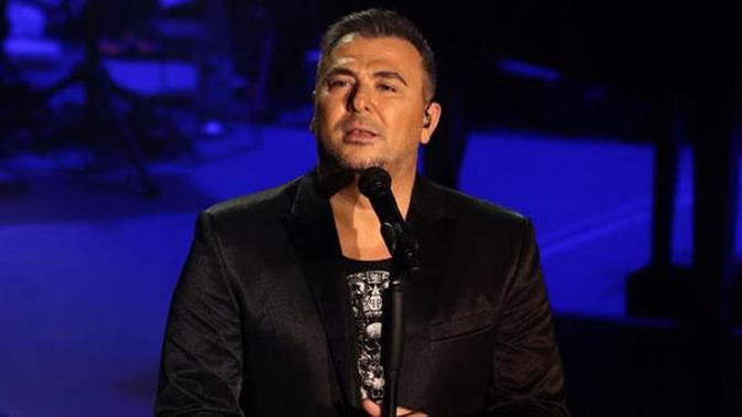 Έναν τόνο γαρύφαλλα έριξαν στον Ρέμο στην Τουρκία