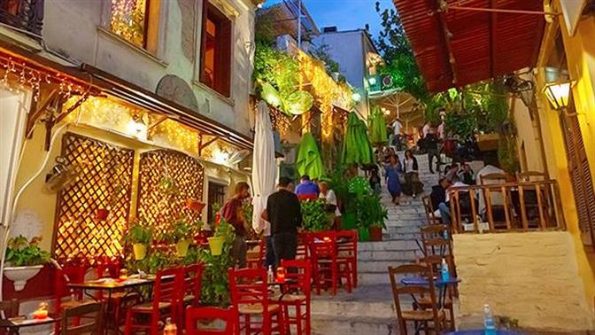 Οι πιο όμορφες βραδινές βόλτες στο Αθηναϊκό κέντρο