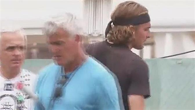 Διαφωνία Τσιτσιπά με τον πατέρα του και αποχώρηση από το γήπεδο