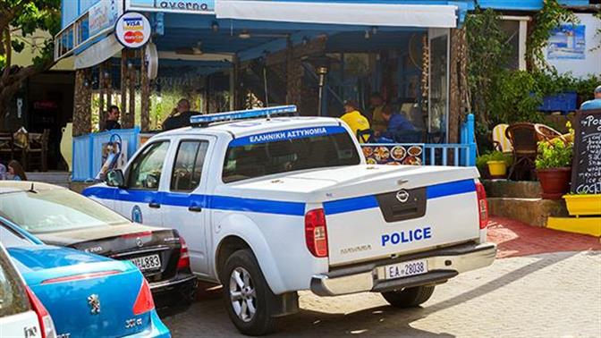  Η Αστυνομία έκανε ντου στα Ζωνιανά για ναρκωτικά και όπλα