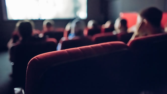 12 φθηνά δημοτικά θερινά σινεμά στην Αττική