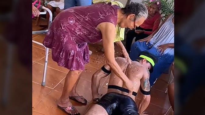 Ηλικιωμένη έπαθε καρδιακή προσβολή μετά από ανδρικό στριπτίζ στην Κολομβία