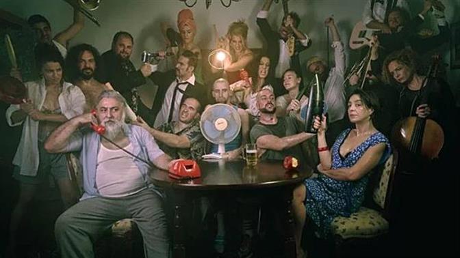«Σπιρτόκουτο - The Musical»: Πόλεμος στη Στέγη 