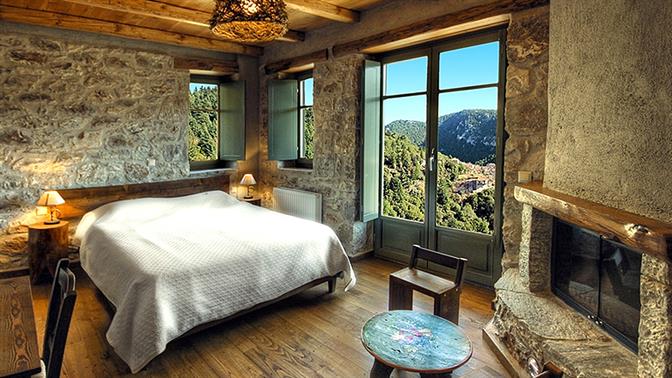 Καταπληκτικοί ξενώνες στα βουνά της Πελοποννήσου