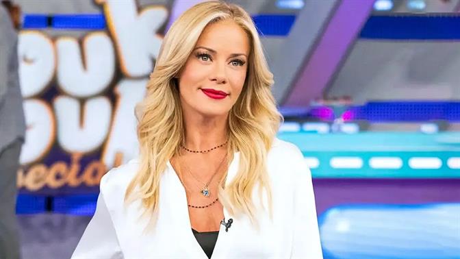 Χαμός με το ξέσπασμα της Ζέτας Μακρυπούλια που έχασε την πτήση για Σάμο επειδή άργησε