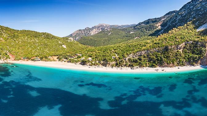 Αυτές είναι οι πιο όμορφες παραλίες της Εύβοιας