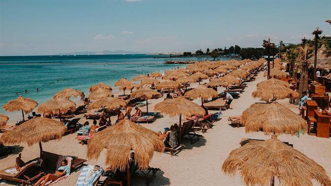 Σε αυτήν την εφαρμογή μπορείς να καταγγείλεις αυθαίρετη κατάληψη παραλίας