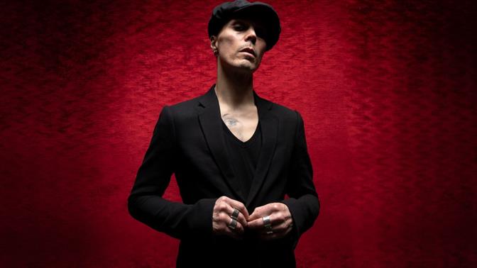 Ο VV για πρώτη φορά σε headline shows σε Αθήνα και Θεσσαλονίκη