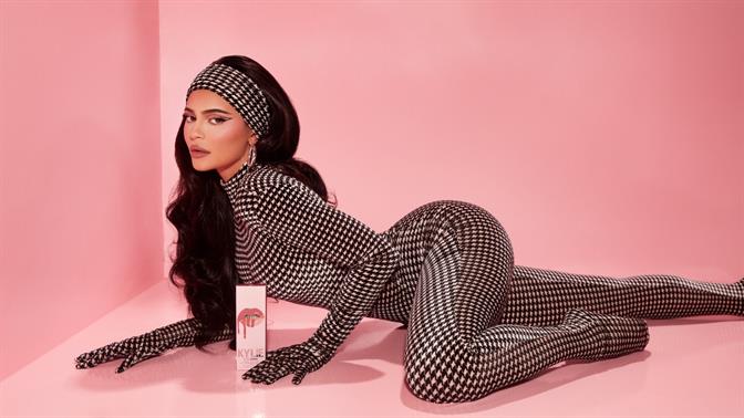 Σήμερα το επίσημο λανσάρισμα των Kylie Cosmetics & Kylie Skin στην Ελλάδα