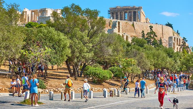 Οι ωραιότερες βόλτες στο κέντρο της Αθήνας (με χάρτες!)